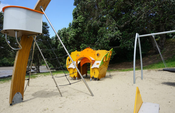 Island Bay Playground